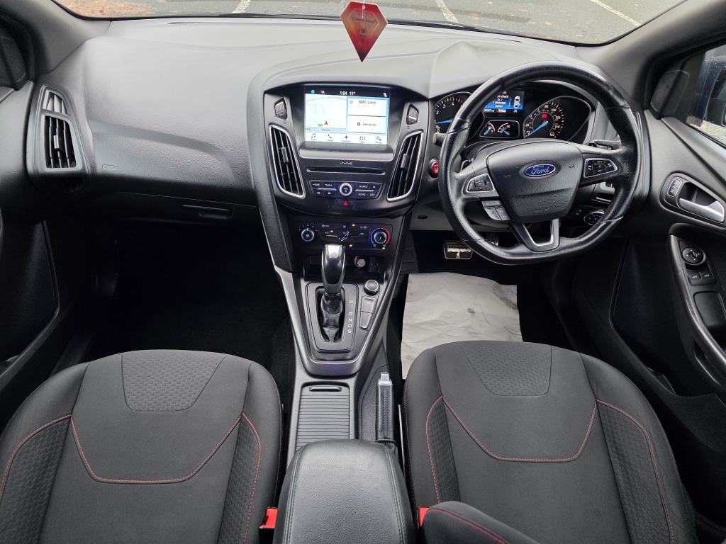 Used Ford Focus 2017 for sale - 76564911: Photo 13