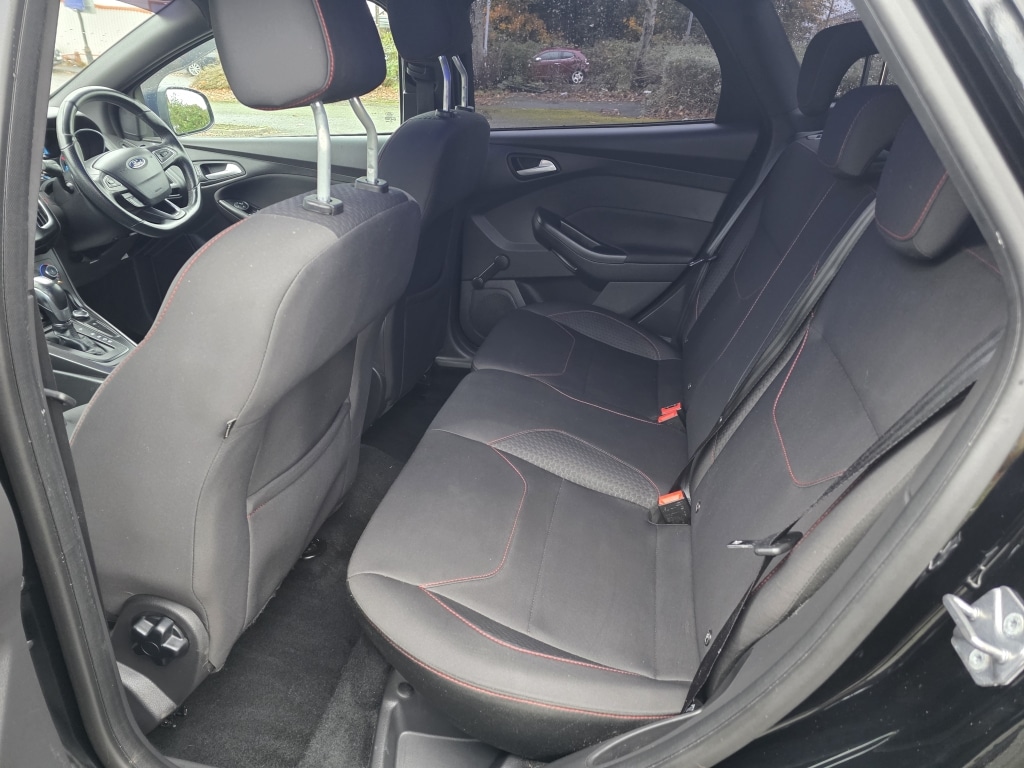 Used Ford Focus 2017 for sale - 76564911: Photo 15