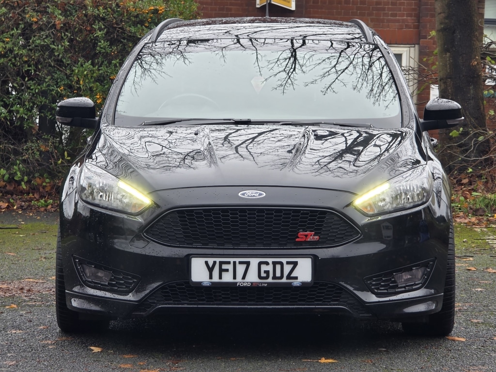 Used Ford Focus 2017 for sale - 76564911: Photo 3