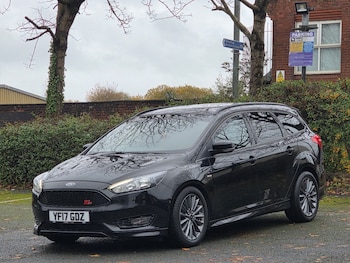 Used Ford Focus 2017 for sale - 76564911: Photo