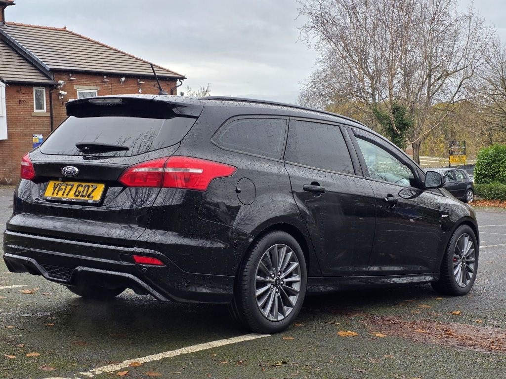 Used Ford Focus 2017 for sale - 76564911: Photo 8