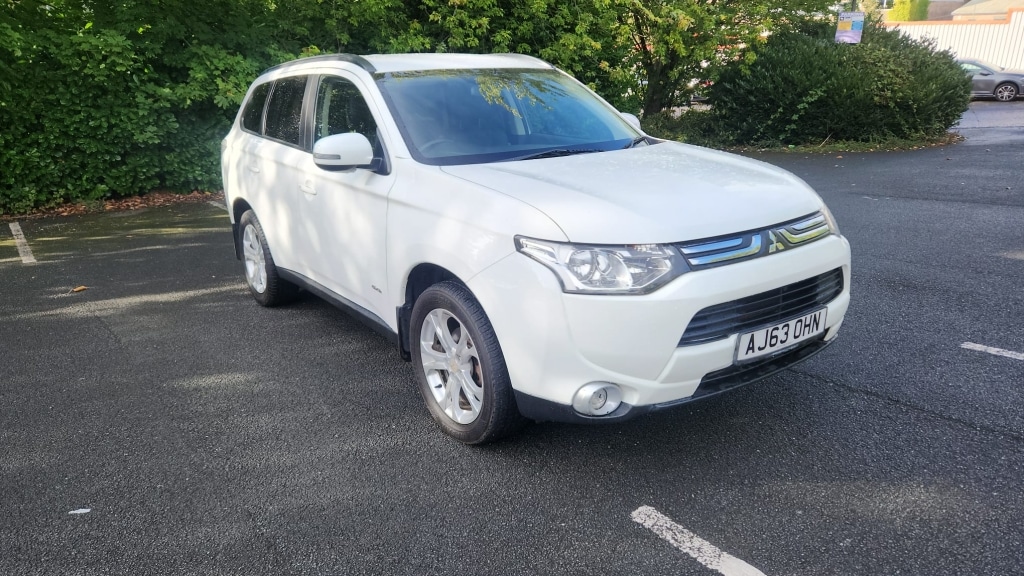 Used Mitsubishi Outlander 2013 for sale - 76276983: Photo 1