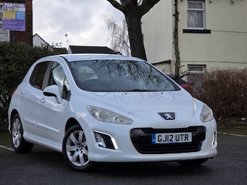 Used Peugeot 308 2012 for sale - 77833191: Photo