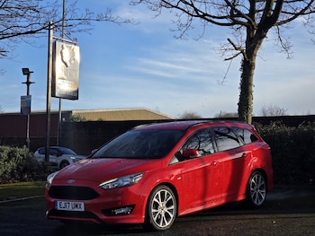 Used Ford Focus 2017 for sale - 77247712: Photo