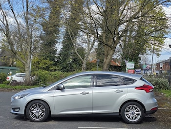 Used Ford Focus 2017 for sale - 78229801: Photo