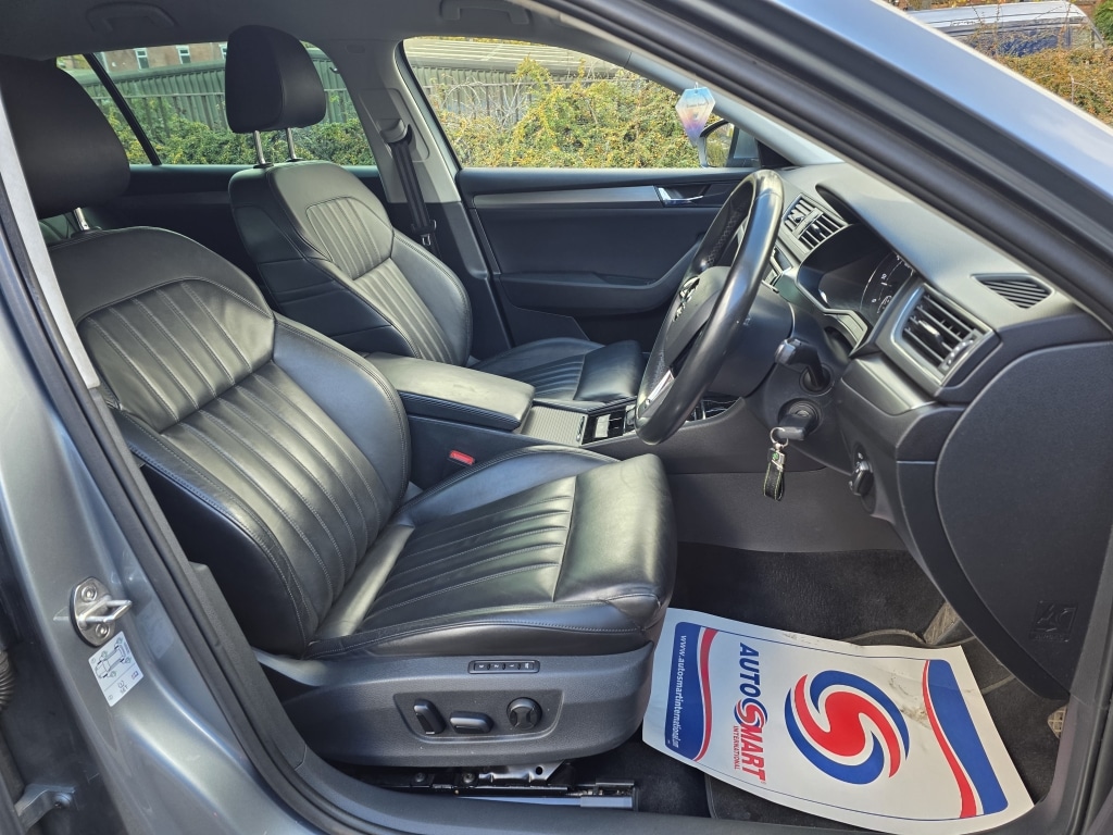 Used Skoda Superb 2016 for sale - 76525620: Photo 11