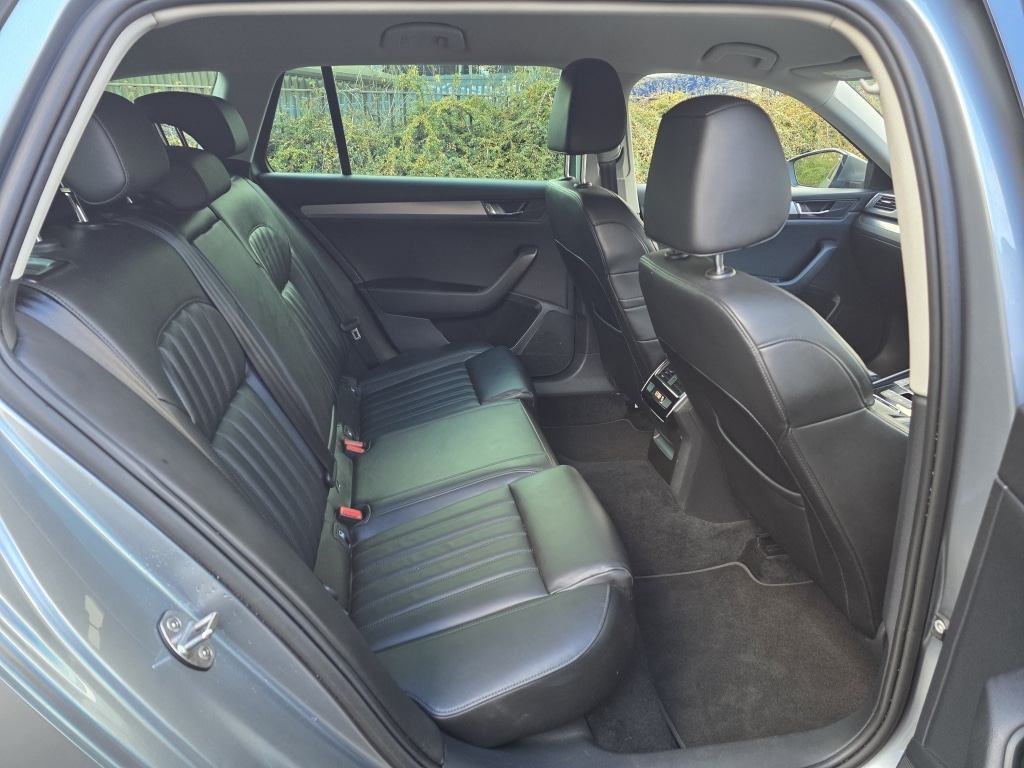 Used Skoda Superb 2016 for sale - 76525620: Photo 14