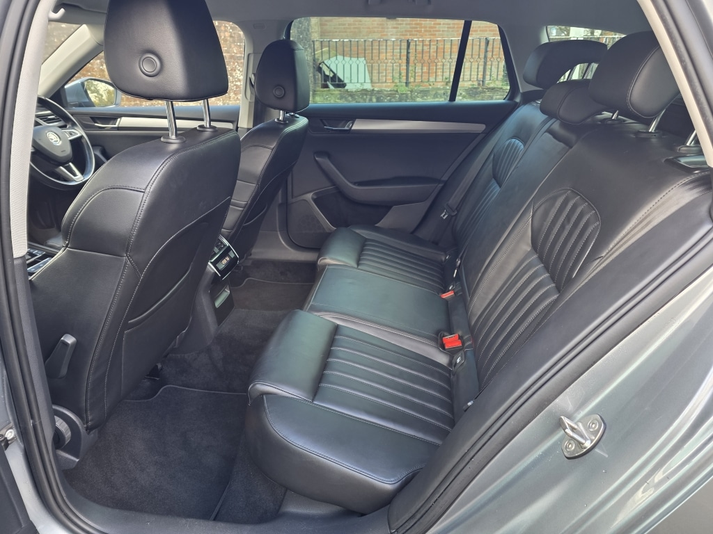 Used Skoda Superb 2016 for sale - 76525620: Photo 19