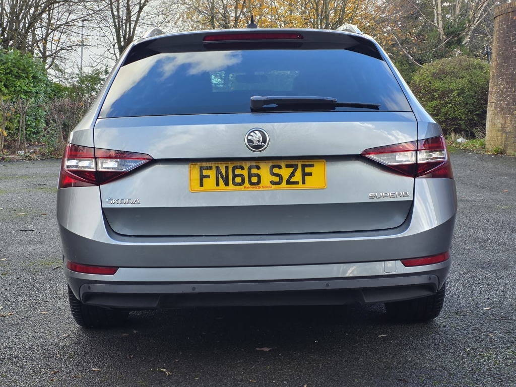 Used Skoda Superb 2016 for sale - 76525620: Photo 7