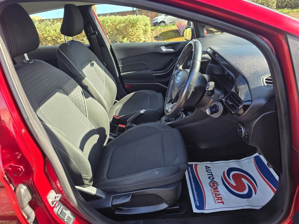 Used Ford Fiesta 2018 for sale - 78145992: Photo 17