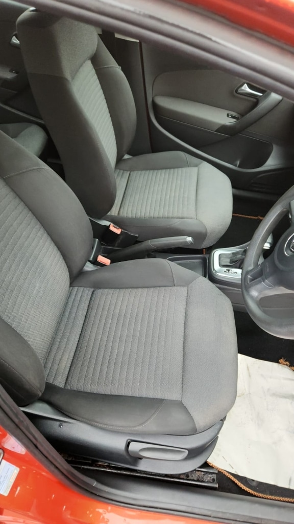 Used Volkswagen Polo 2010 for sale - 76666254: Photo 13