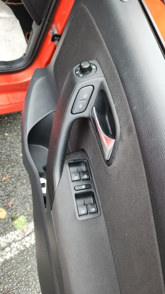 Used Volkswagen Polo 2010 for sale - 76666254: Photo 15