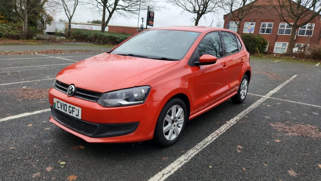 Used Volkswagen Polo 2010 for sale - 76666254: Photo 2