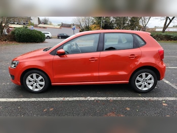 Used Volkswagen Polo 2010 for sale - 76666254: Photo