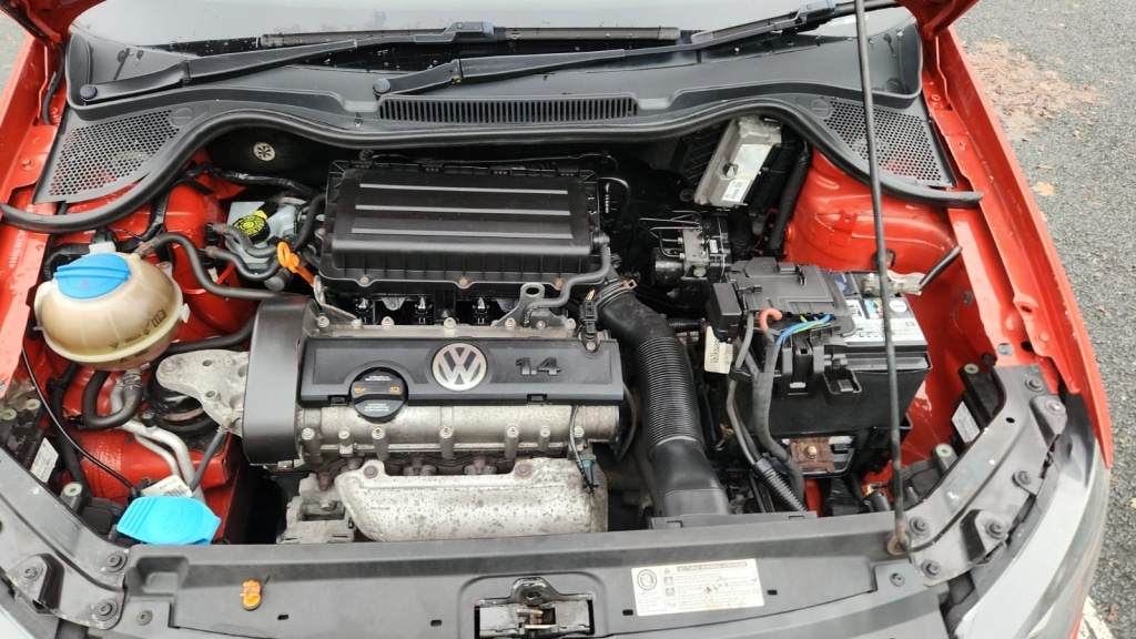 Used Volkswagen Polo 2010 for sale - 76666254: Photo 9