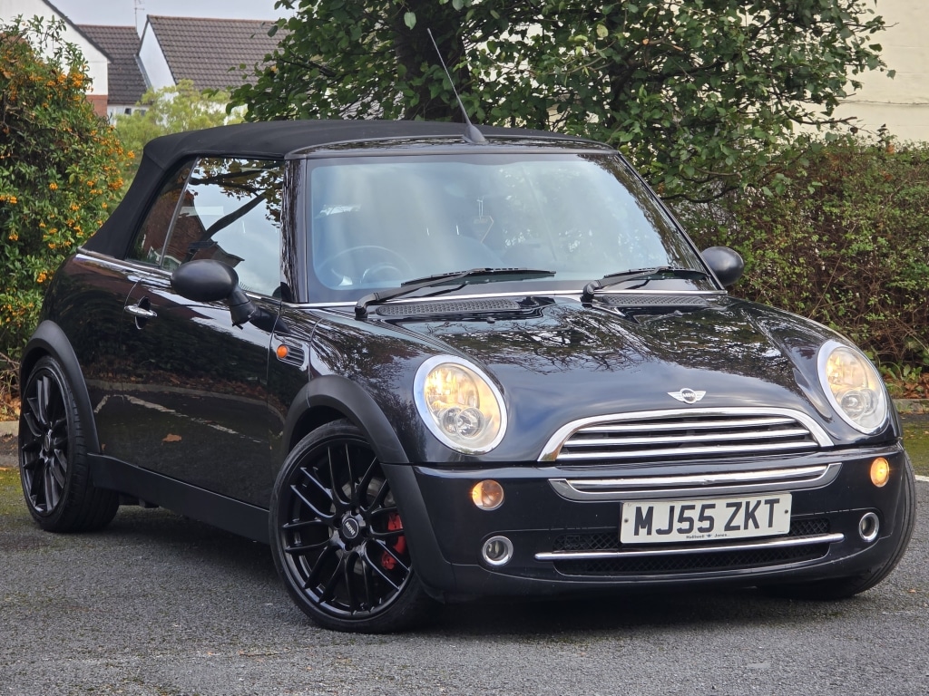 Used MINI Convertible 2005 for sale - 76265006: Photo 1