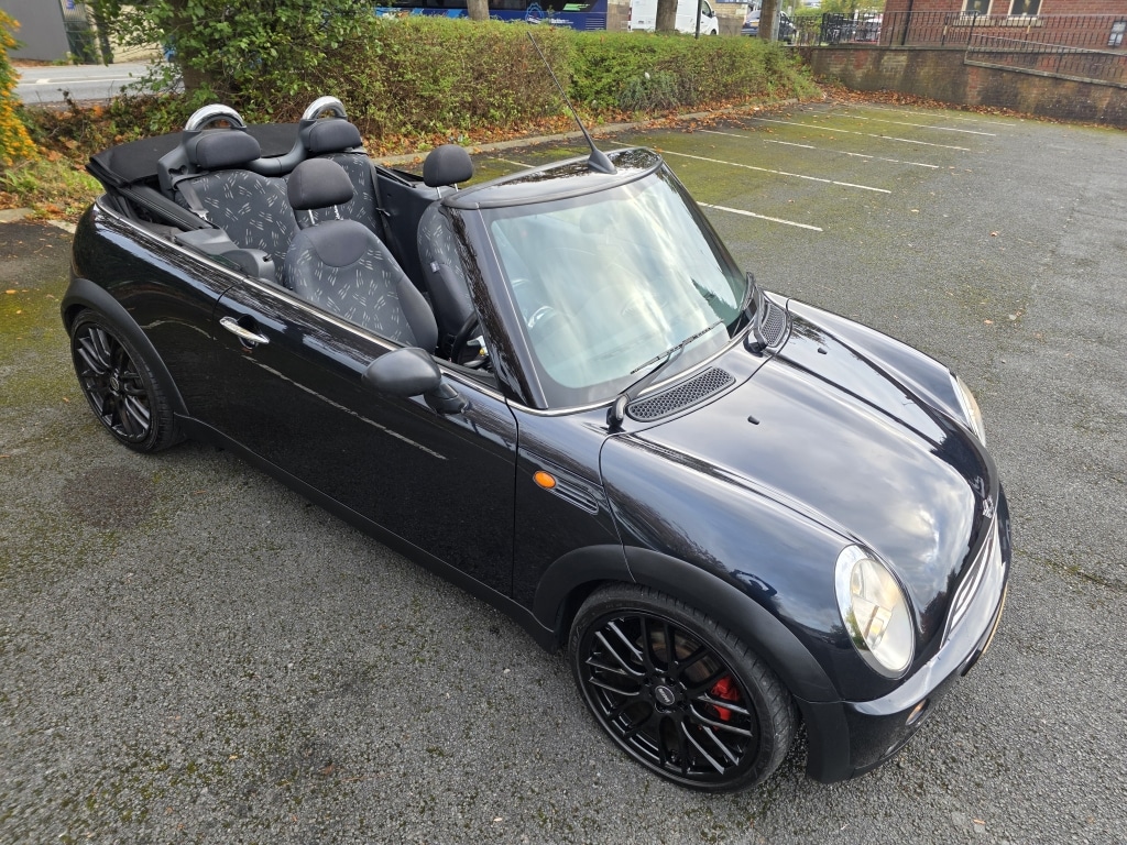 Used MINI Convertible 2005 for sale - 76265006: Photo 29