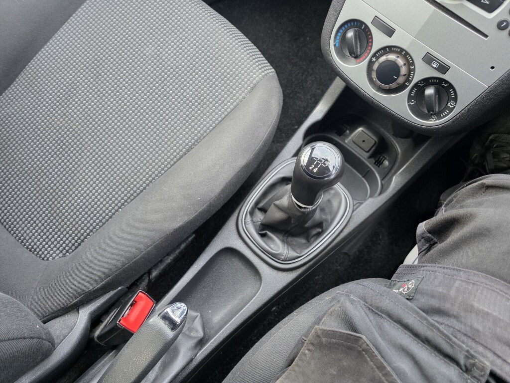 Used Vauxhall Corsa 2012 for sale - 77833193: Photo 16