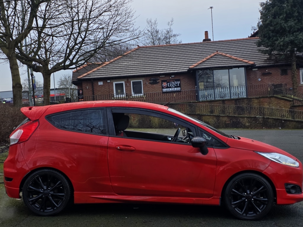 Used Ford Fiesta 2015 for sale - 77034717: Photo 11