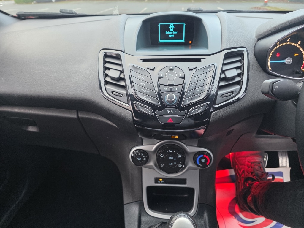 Used Ford Fiesta 2015 for sale - 77034717: Photo 18