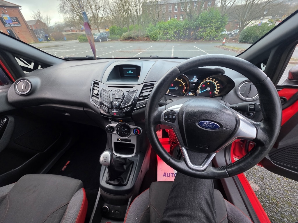 Used Ford Fiesta 2015 for sale - 77034717: Photo 20