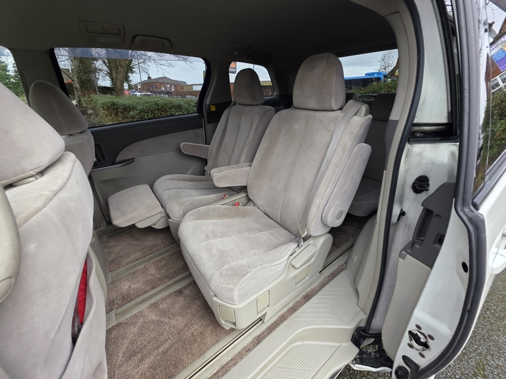 Used Toyota Estima 2019 for sale - 77702577: Photo 18