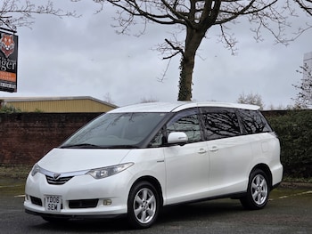 Used Toyota Estima 2019 for sale - 77702577: Photo