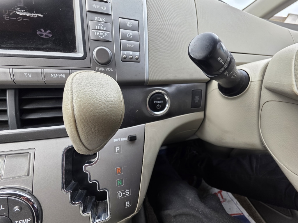 Used Toyota Estima 2019 for sale - 77702577: Photo 37