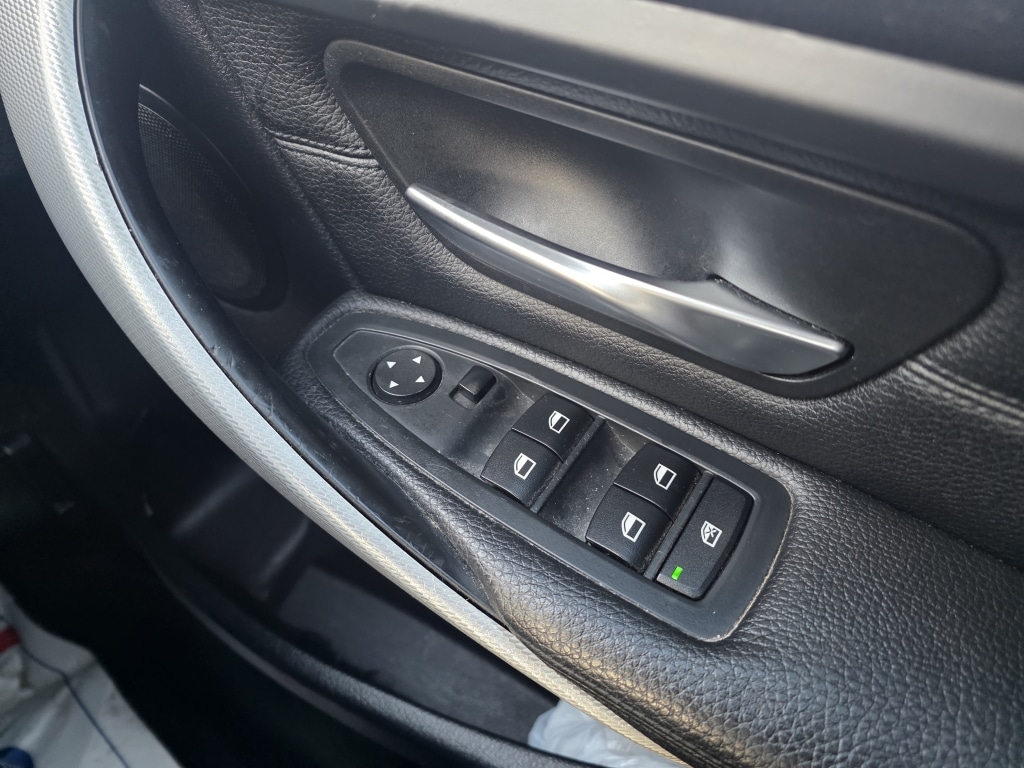 Used BMW 3 Series 2014 for sale - 76737319: Photo 31