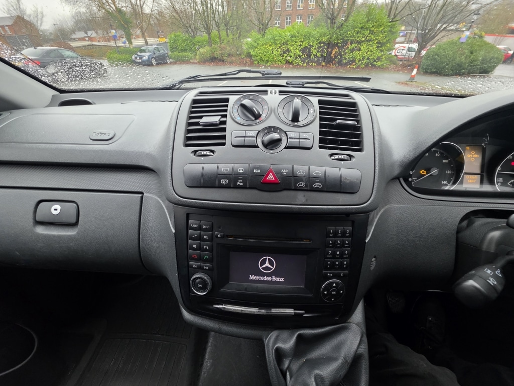 Used Mercedes-Benz Vito 2012 for sale - 76956980: Photo 20