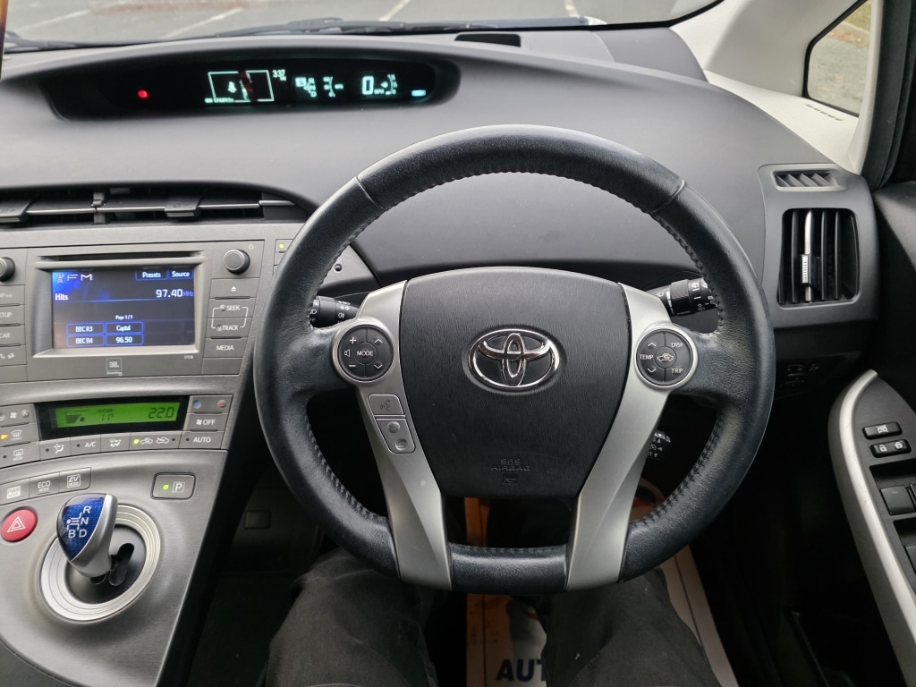 Used Toyota Prius 2013 for sale - 76536926: Photo 19