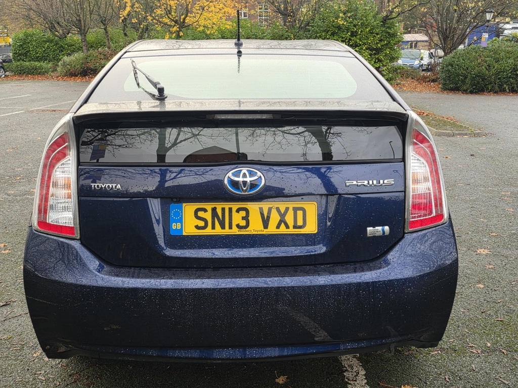 Used Toyota Prius 2013 for sale - 76536926: Photo 8