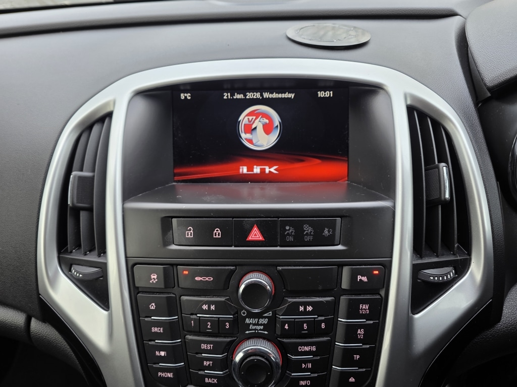 Used Vauxhall Astra 2015 for sale - 77272647: Photo 25