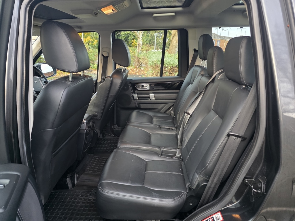 Used Land Rover Discovery 2014 for sale - 76506273: Photo 11