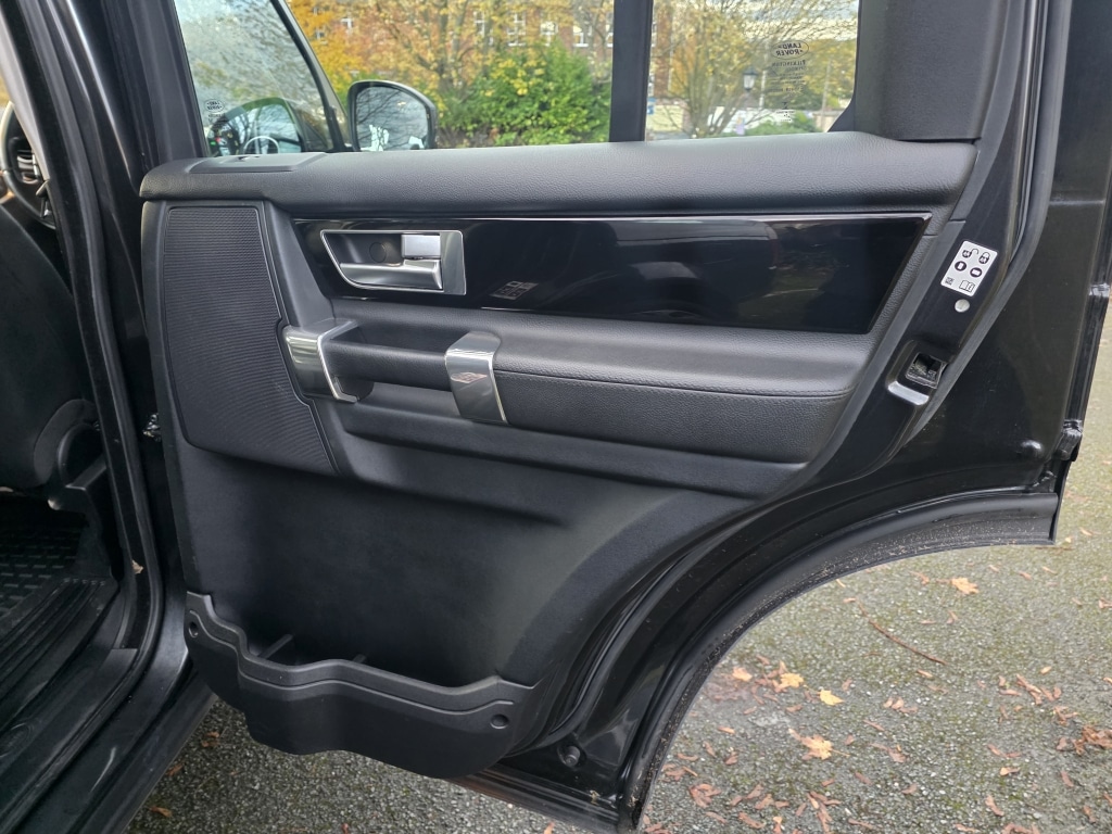 Used Land Rover Discovery 2014 for sale - 76506273: Photo 31