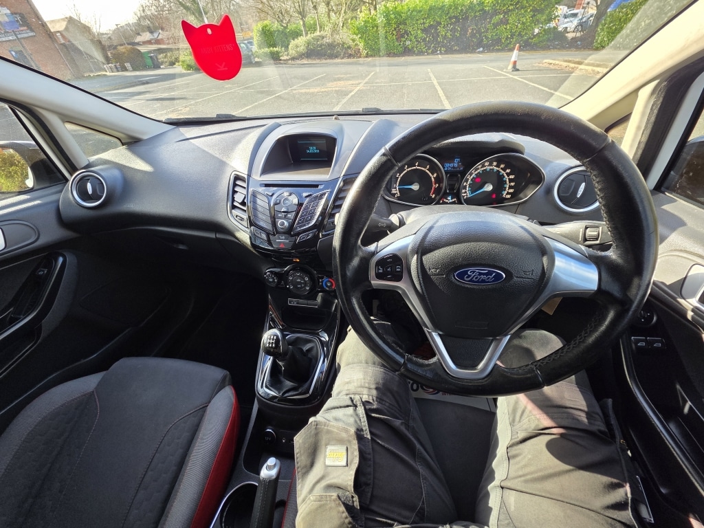 Used Ford Fiesta 2015 for sale - 77837272: Photo 27