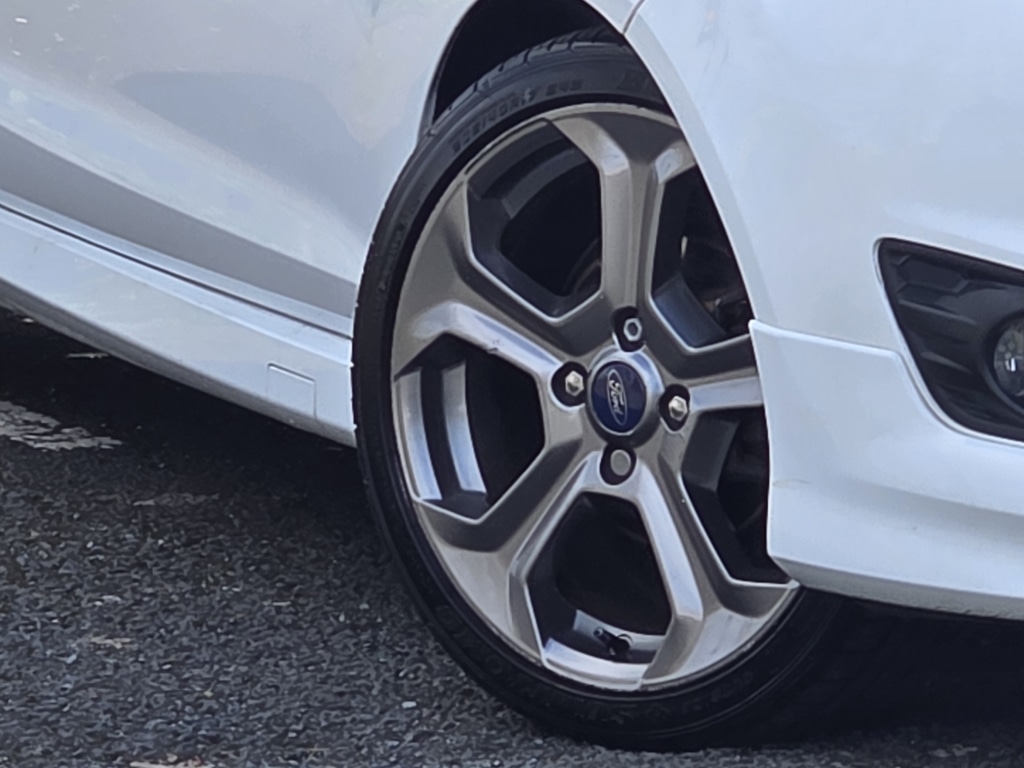 Used Ford Fiesta 2015 for sale - 77837272: Photo 3