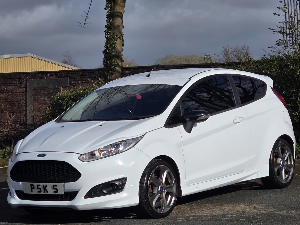 Used Ford Fiesta 2015 for sale - 77837272: Photo 5