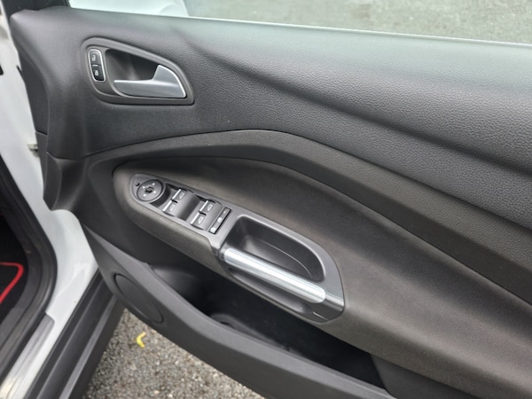 Used Ford C-Max 2016 for sale - 75017639: Photo 13