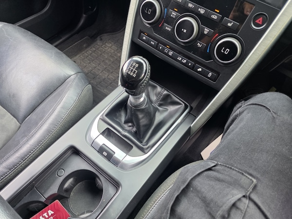 Used Land Rover Discovery Sport 2016 for sale - 76091255: Photo 23