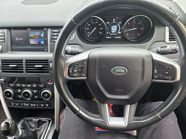 Used Land Rover Discovery Sport 2016 for sale - 76091255: Photo 24