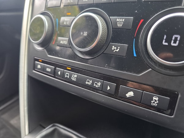 Used Land Rover Discovery Sport 2016 for sale - 76091255: Photo 28