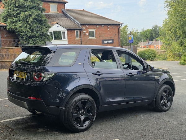 Used Land Rover Discovery Sport 2016 for sale - 76091255: Photo 7