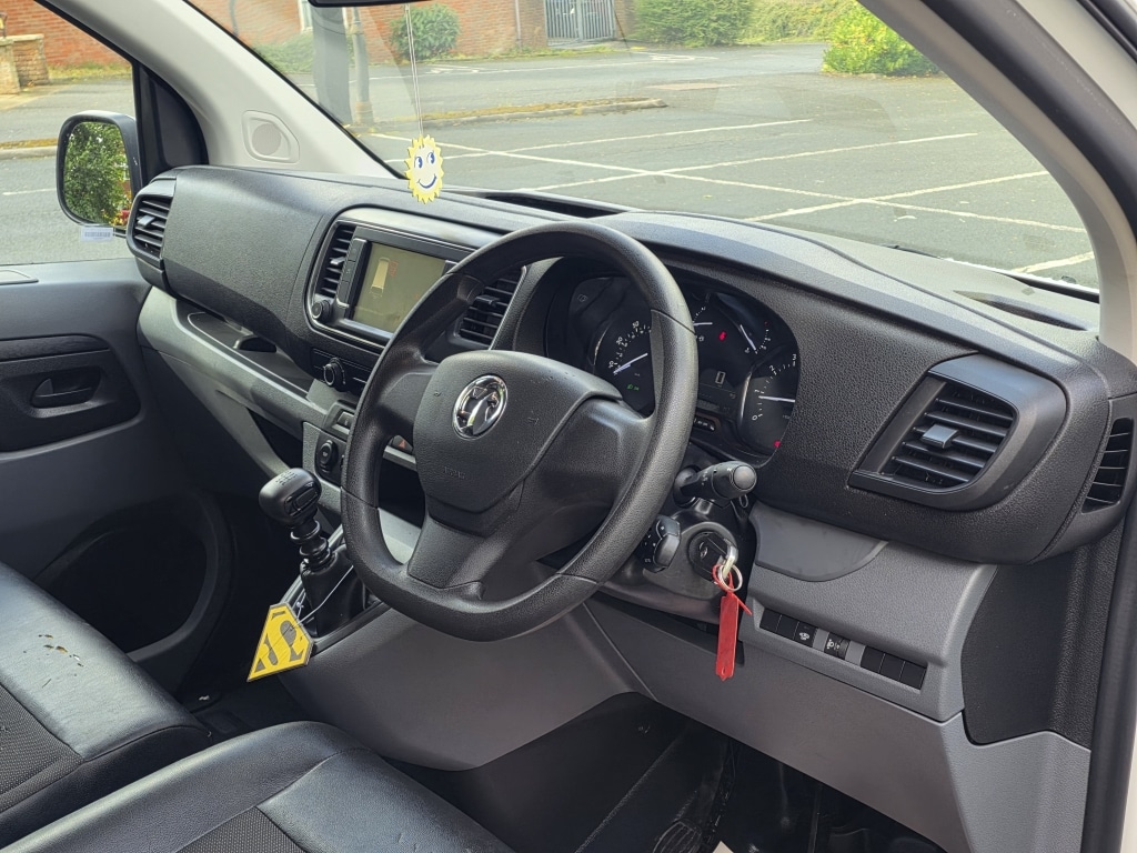 Used Vauxhall Vivaro 2021 for sale - 76748009: Photo 10