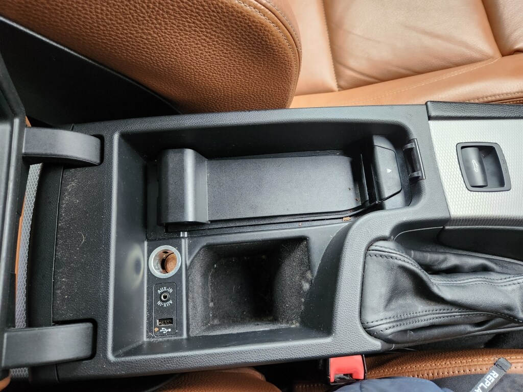 Used BMW 3 Series 2012 for sale - 78164539: Photo 24