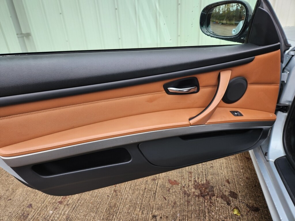 Used BMW 3 Series 2012 for sale - 78164539: Photo 38