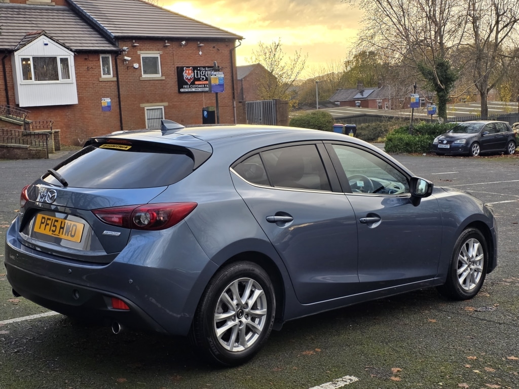 Used Mazda Mazda3 2015 for sale - 76578449: Photo 8