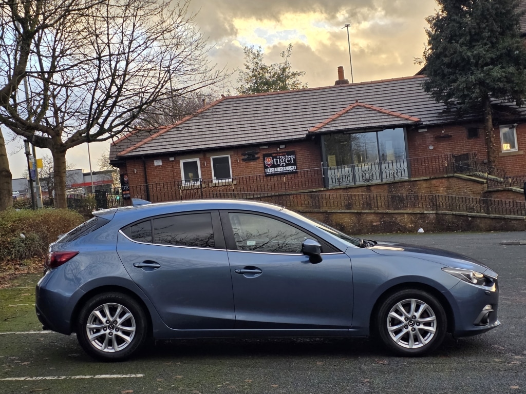Used Mazda Mazda3 2015 for sale - 76578449: Photo 9