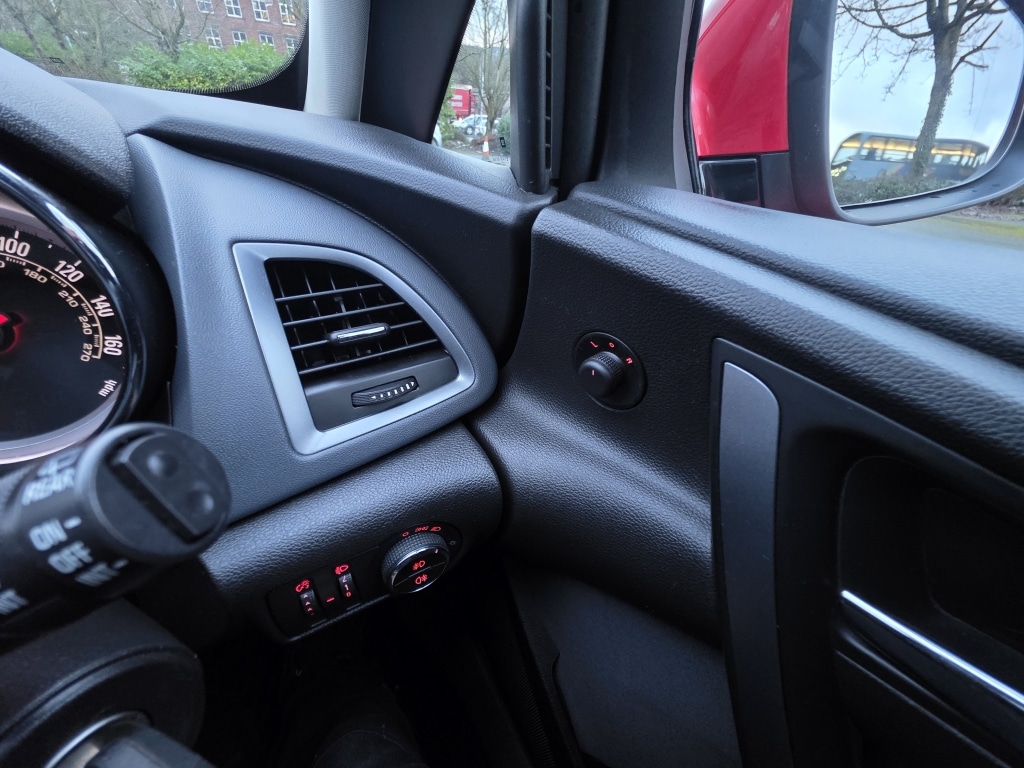 Used Vauxhall Astra GTC 2017 for sale - 77580980: Photo 28