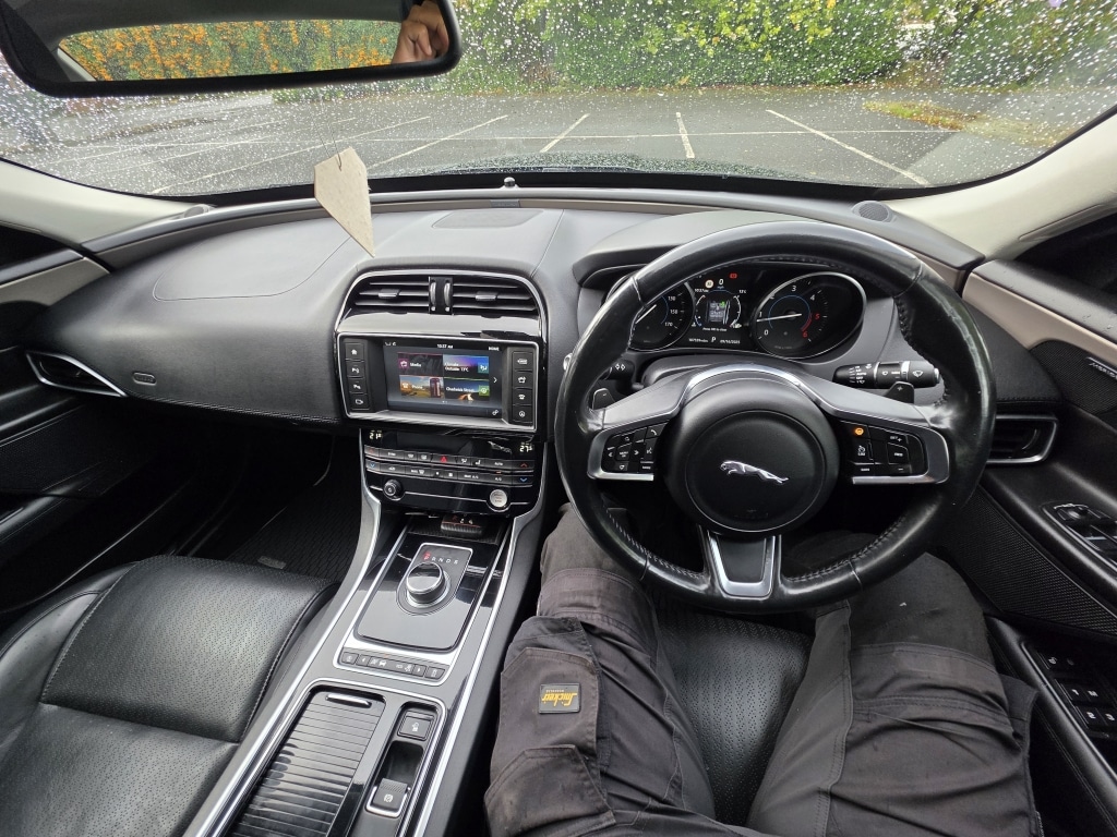 Vehicle 28